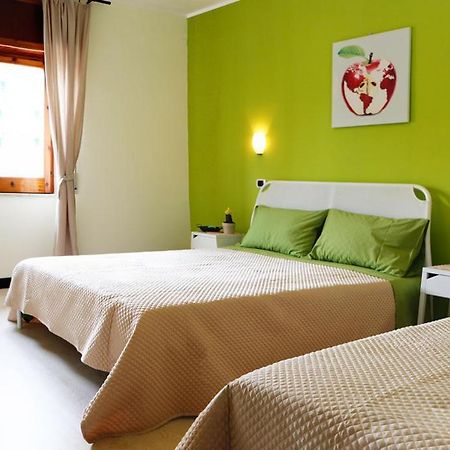 B&B Business Vacanze Casalnuovo Di Napoli Bagian luar foto