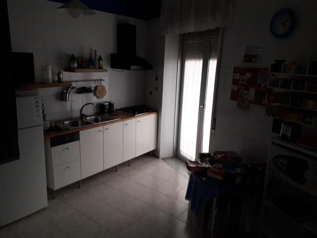 B&B Business Vacanze Casalnuovo Di Napoli Bagian luar foto